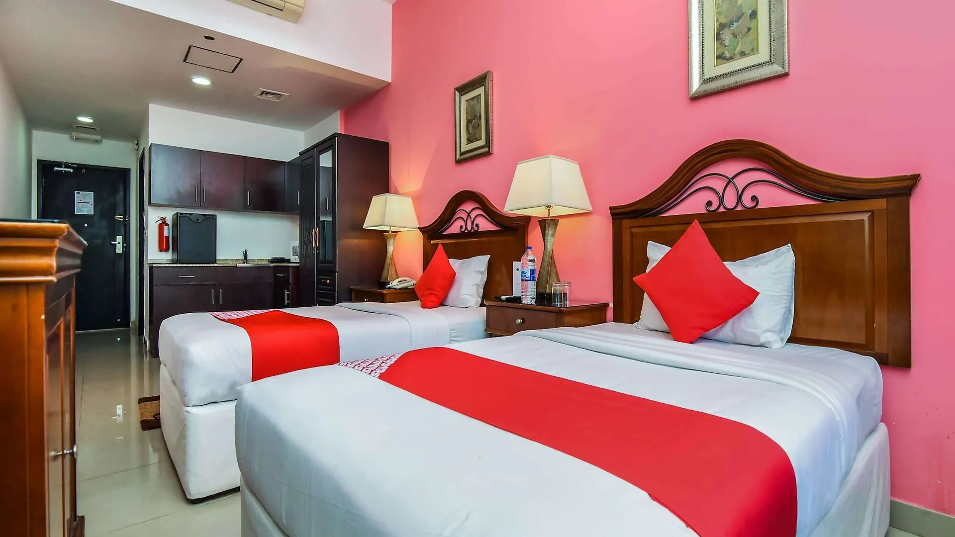 Oyo 138 Empire Hotel Apartments Dubai